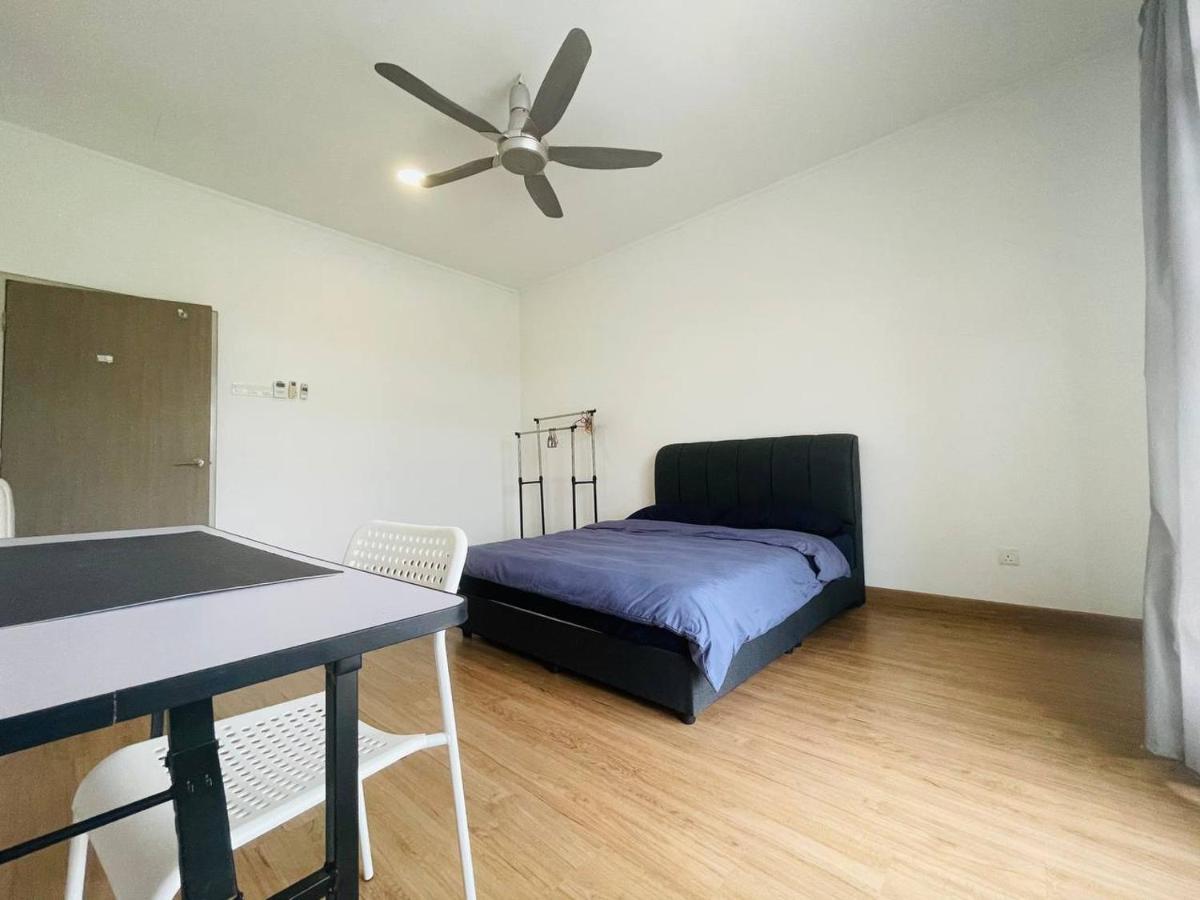 Homestay 3Br Near Setia Alam Шах-Алам Экстерьер фото